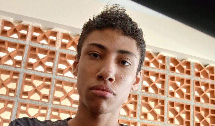 Ajude o Ygor não deixar de andar 