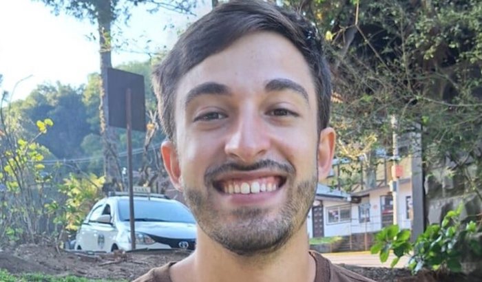 Ajuda para cirurgia no crânio 