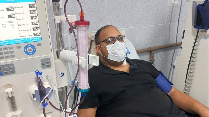 imagem da vaquinha Ajudar a Thiago a fazer a cirurgia da fístula e na hemodiálise 