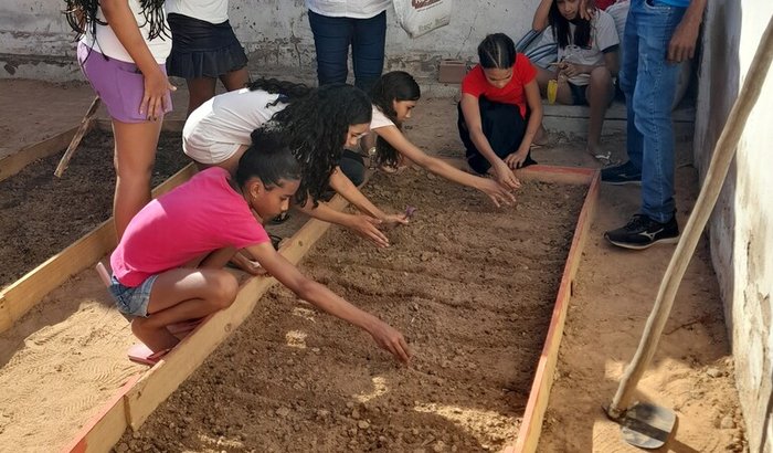 Apoio para que estudantes de escola rural possam participar da 32ª Feira de Ciências da SBPC em Recife