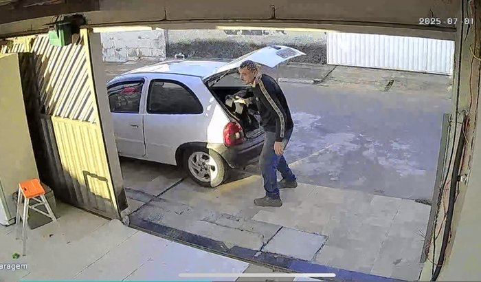 Nos ajudem a recuperar nosso material de trabalho!