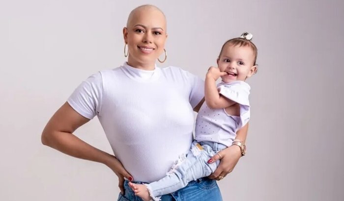 Uma mãe em tratamento, lutando com fé e amor