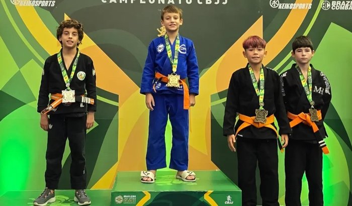 Tri campeonato Mundial 