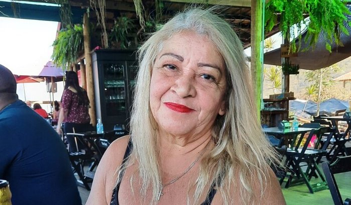 Ajude a minha mãe, Lidia (Lidiomar)