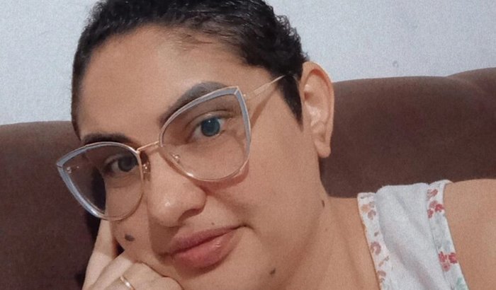 Ajude na reconstrução mamaria da Luana