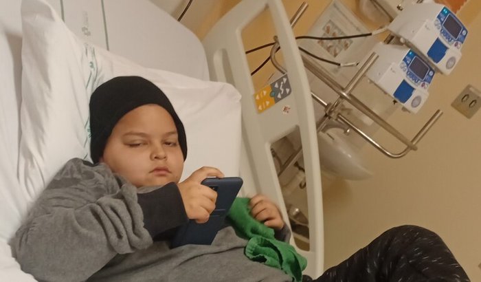 Ajude o João  a vencer a leucemia. 