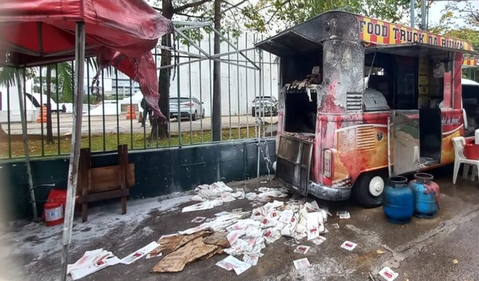 Ajude a recuperar o Food Truck da ruiva
