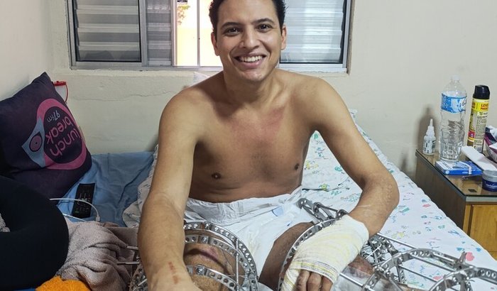 Ambulância para ir ao hospital 