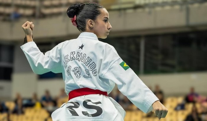 Emilly no Campeonato Brasileiro de Taekwondo