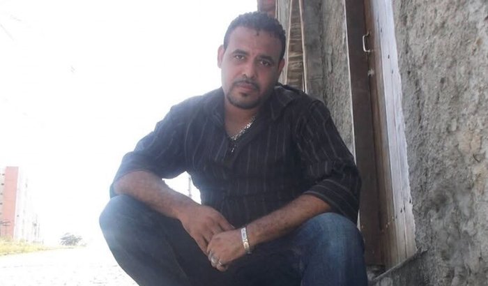 Ajuda ao amigo Ronaldo Rato