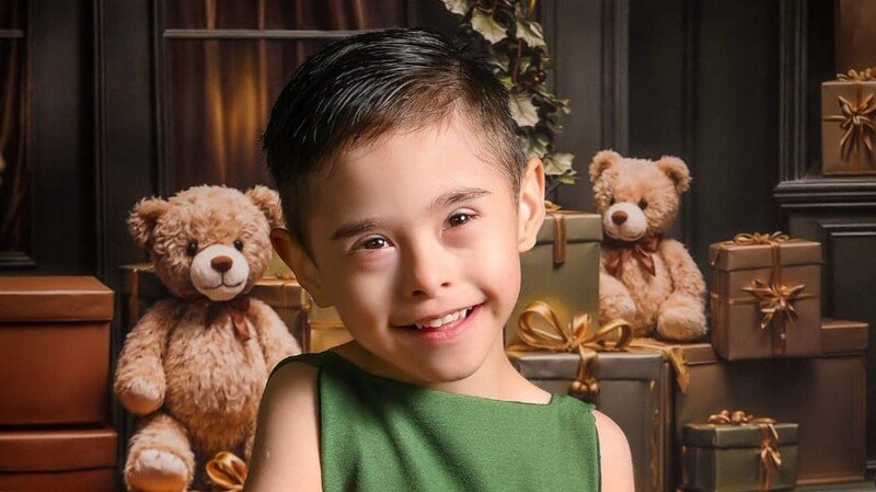 Ajude o Davi a sorrir de novo! 