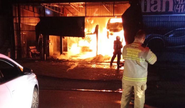 Incêndio na mecânica 