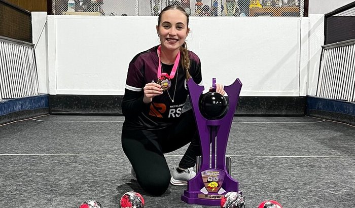 Ajudem na viagem da Camily