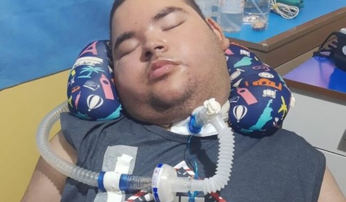 Todos pela Cadeira de Roda adaptada do Samuka