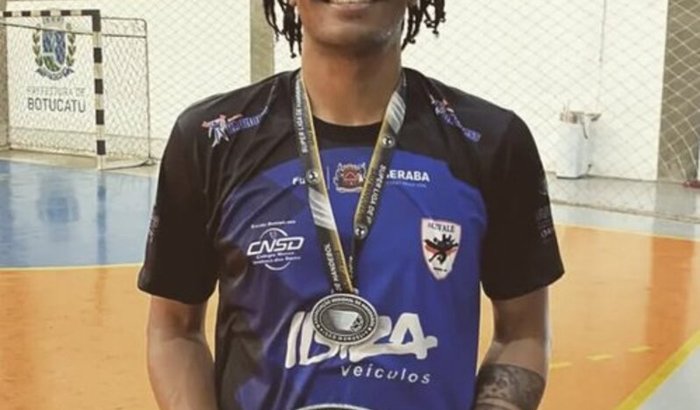Ajude o Wesley a competir em 2026