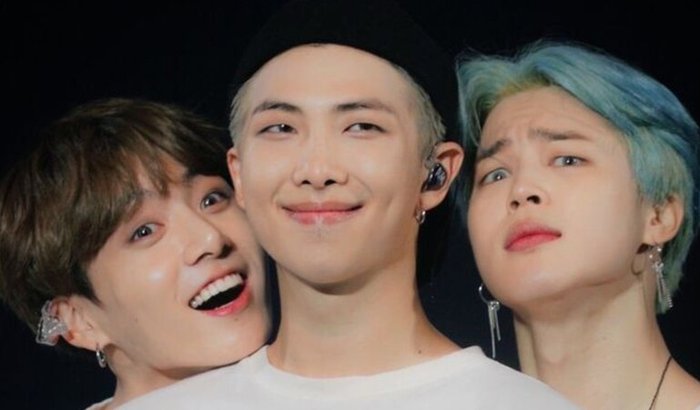 Happy birthday do Jungkook, Nam e Jimin! 💜🥳