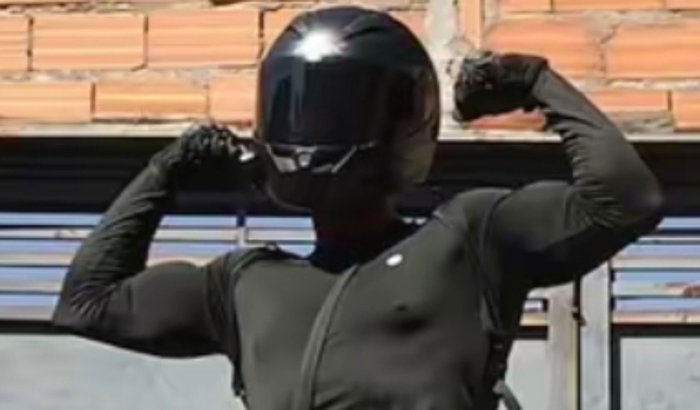 Ajudem o primo recuperar o celular pros vídeos 