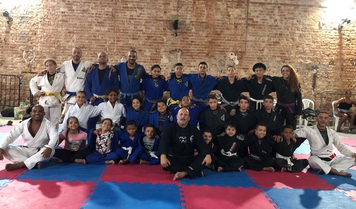 Ajude as Crianças de Olaria, Complexo do Alemão e Entorno a Competir o Carioca de Jiu Jitsu da FJJRIO