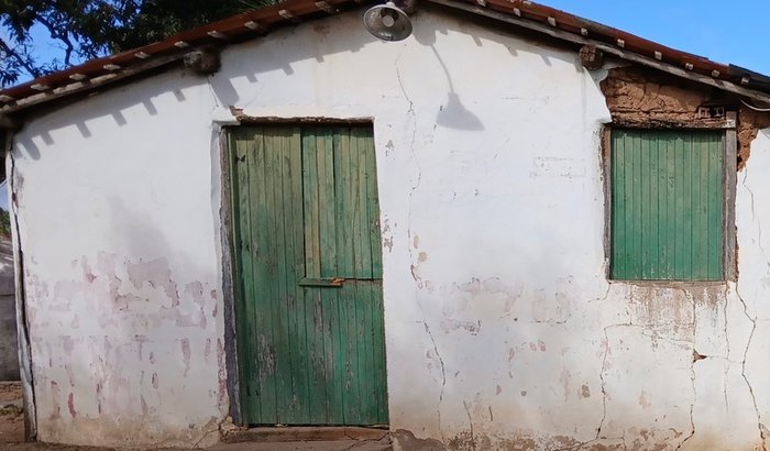 Tijolo por Tijolo de Amor