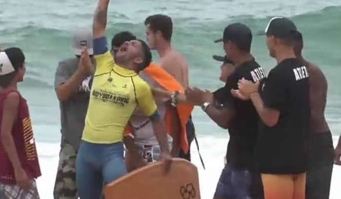 Equipamento pro yame voltar pra água 