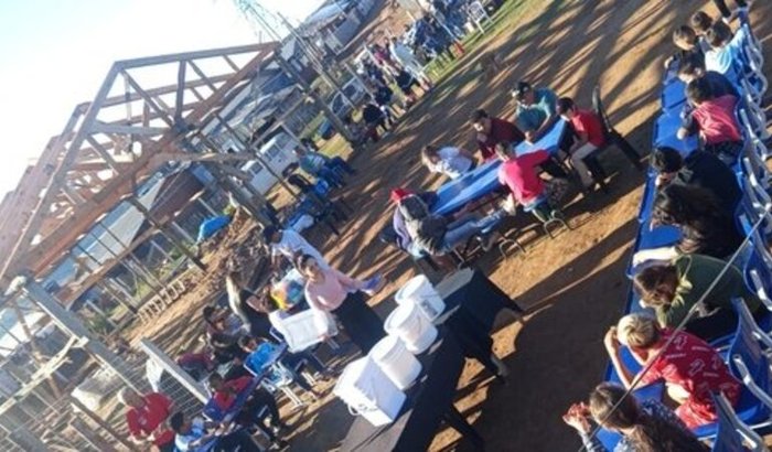 Você pode ajudar a construir a associação AECEME?