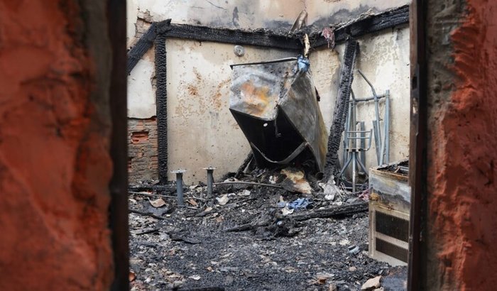 Ajude a reconstruir minha casa