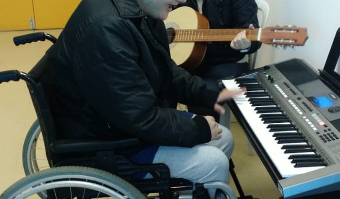 Cadeira de rodas motorizada