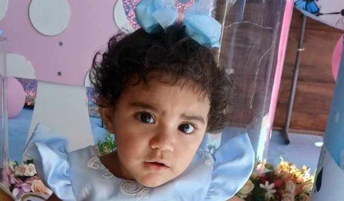 Ajude a pequena Analyce a ter um coração saudável💖