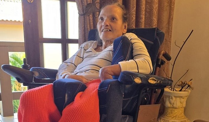 Ajuda para comprar uma caderia de rodas motorizada