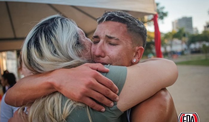 Ajude a  mãe do atleta ir para o campeonato Sul-americano 