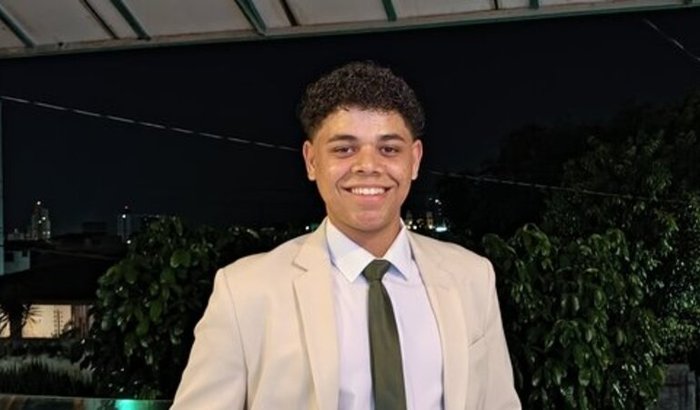 Manter universidade