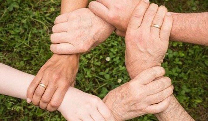 Exame Urgente de Colostomia