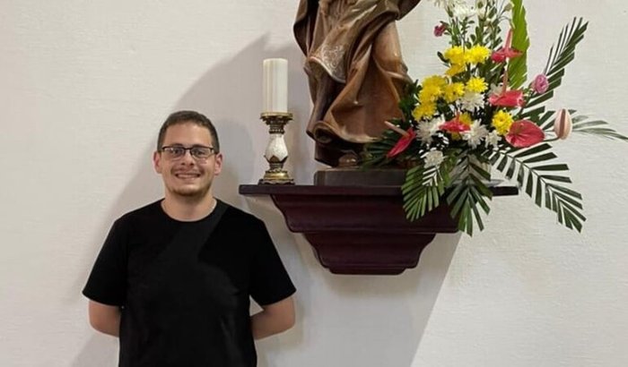 Vamos ajudar o Angel a realizar seu chamado
