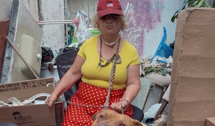 Reforma caso senhora com seu pitibul 