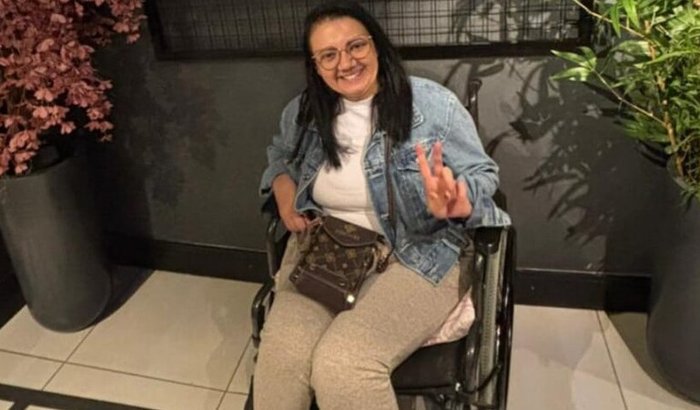 AJUDE A ANA CLAUDIA VOLTAR A ANDAR