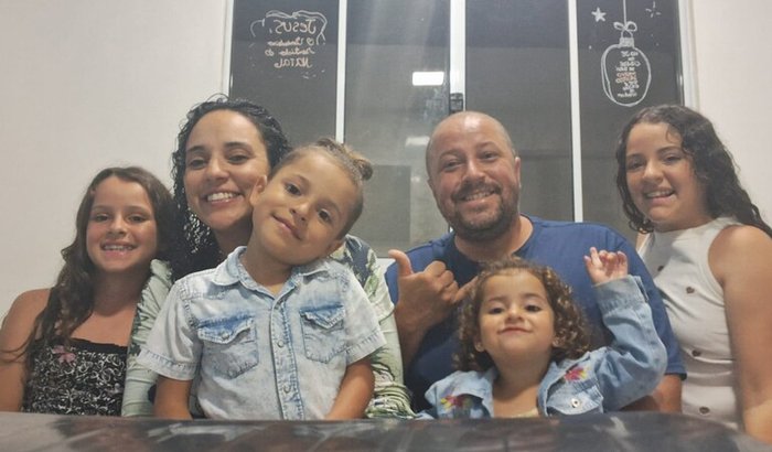 Unidos por um recomeço 