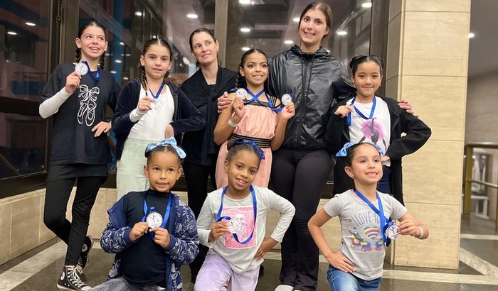 Ajude nossas BAILARINAS