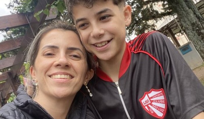 Vem com o Henrique vencer o tumor ósseo!