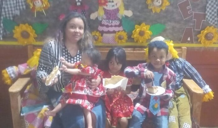 Mãe Atípica Precisa de Curso e Ferramentas para Trabalhar de Casa