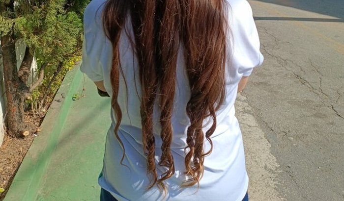 Vendo meu cabelo