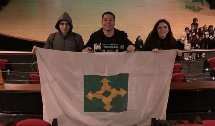 Alunos do Colégio Barão do Rio Branco vão apresentar um projeto de um app em HAVARD EUA