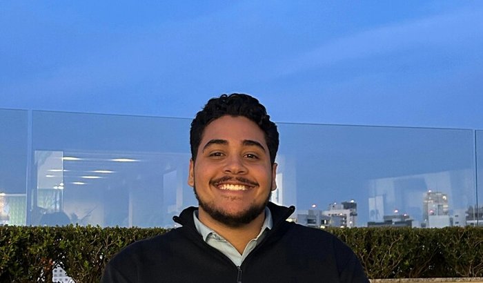 Me ajuda a ir pro Japão?