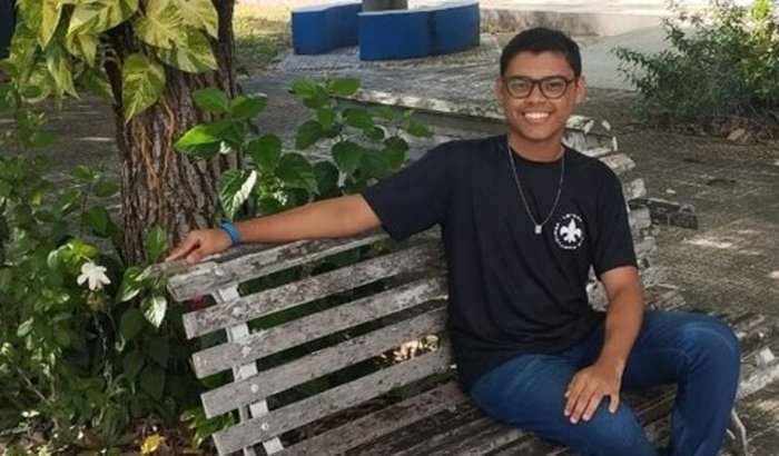 Ajuda para comprar um notebook para os meus estudos.