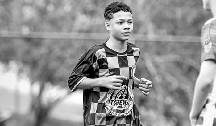 Ajudem o Brayan Pierre realizar o sonho de jogar em Portugal