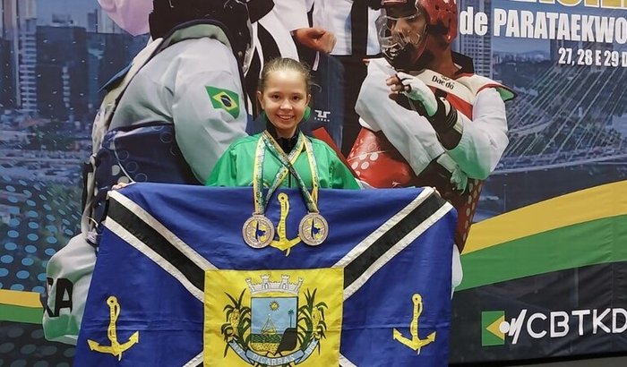 Apoie a Liz no Campeonato Brasileiro de Taekwondo em SP