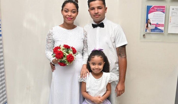 Após ataque cruel, precisamos de sua ajuda para recomeçar.