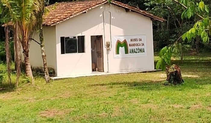 Precisamos de um forno para o Museu da Mandioca