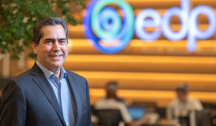 Presente Carlos Andrade