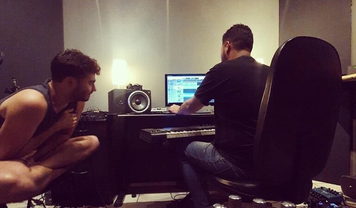 Finalizar Segundo álbum de Estúdio