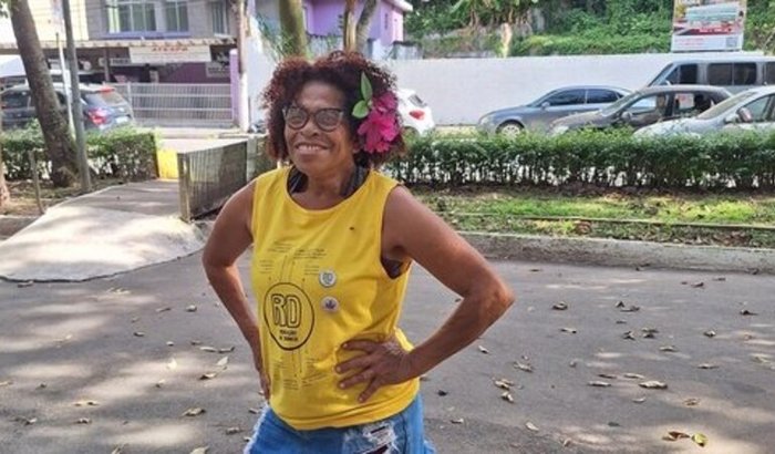 Ajuda para Helena comprar um celular